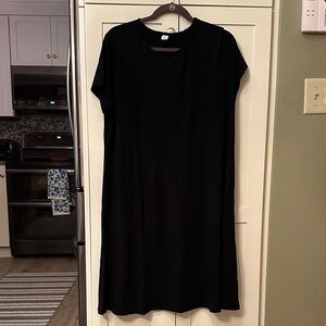 Old Navy Classic Black Midi Dress